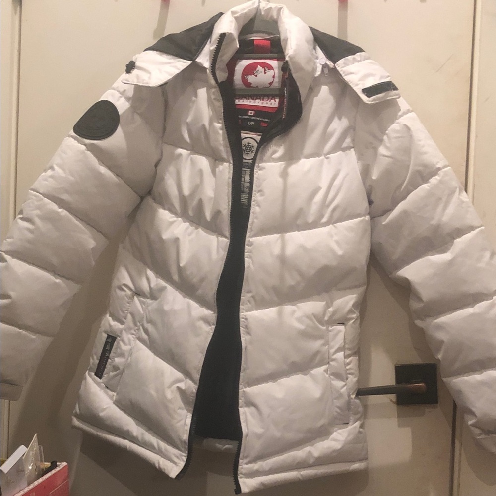 Save on Winter items !!! No offer too small White Puffer Canadian Puffer Jacket